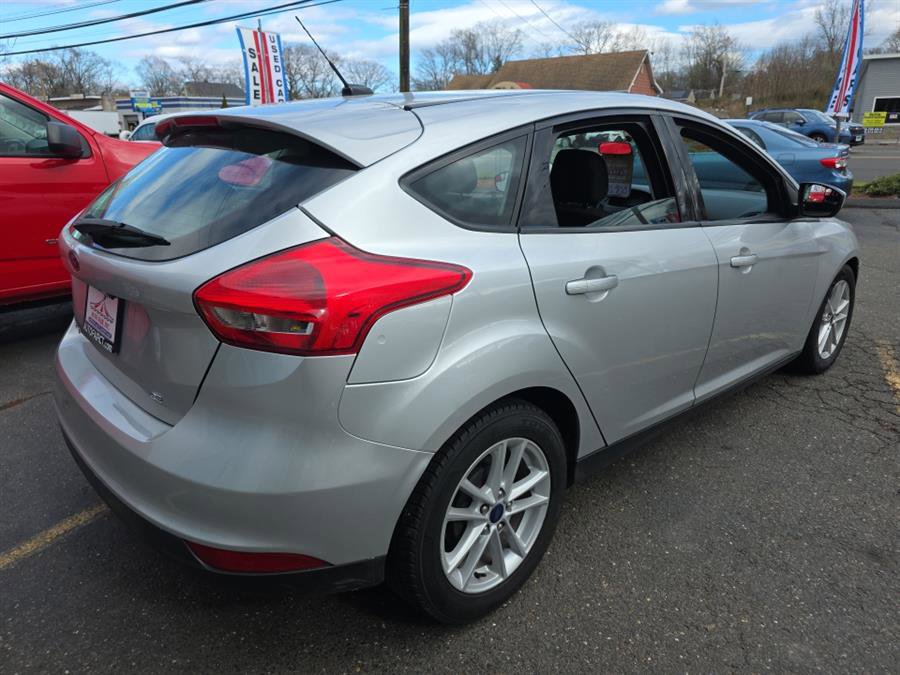 Used 2018 Ford Focus SE image 6