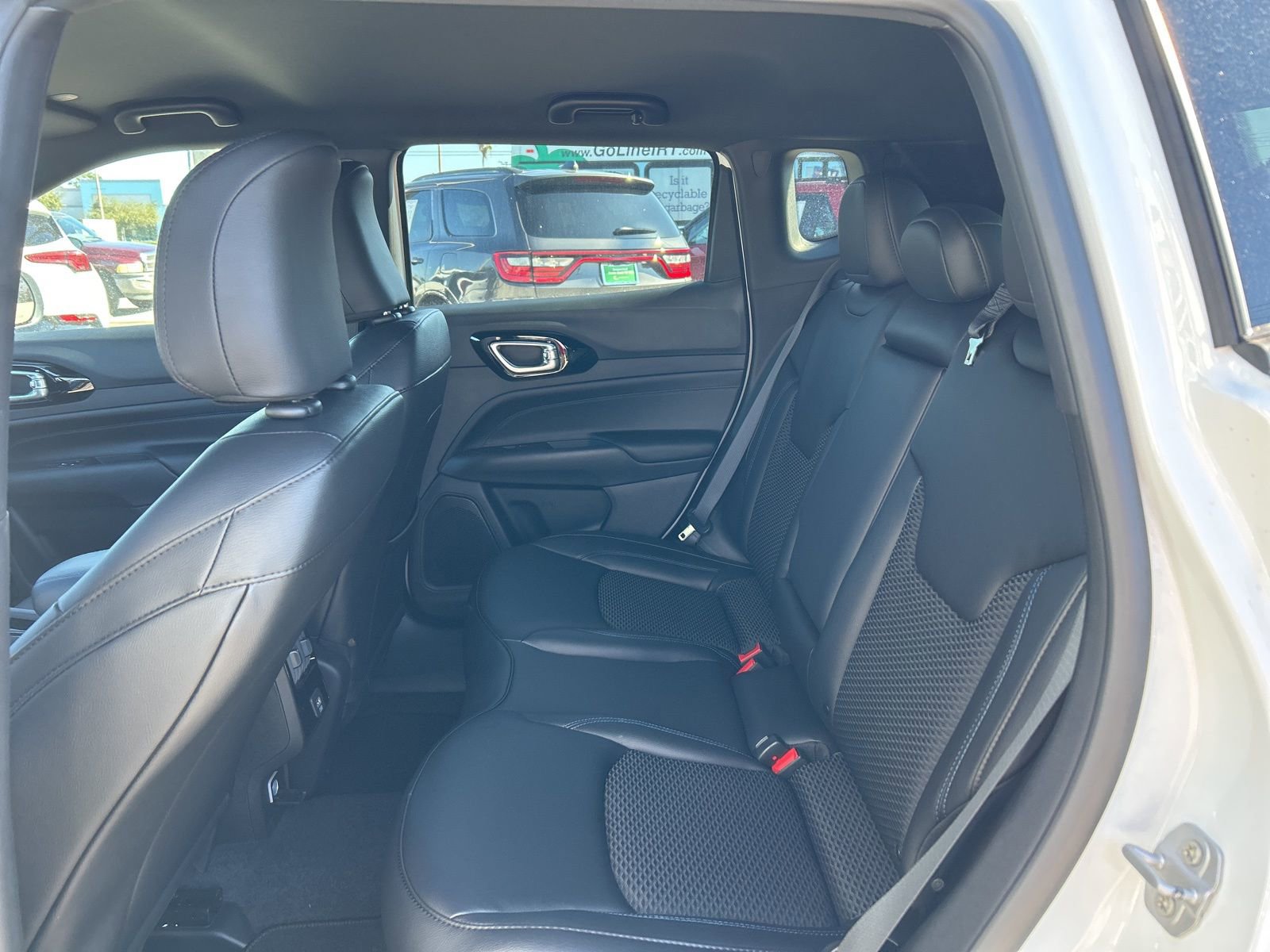 New 2026 Jeep Compass Latitude image 24