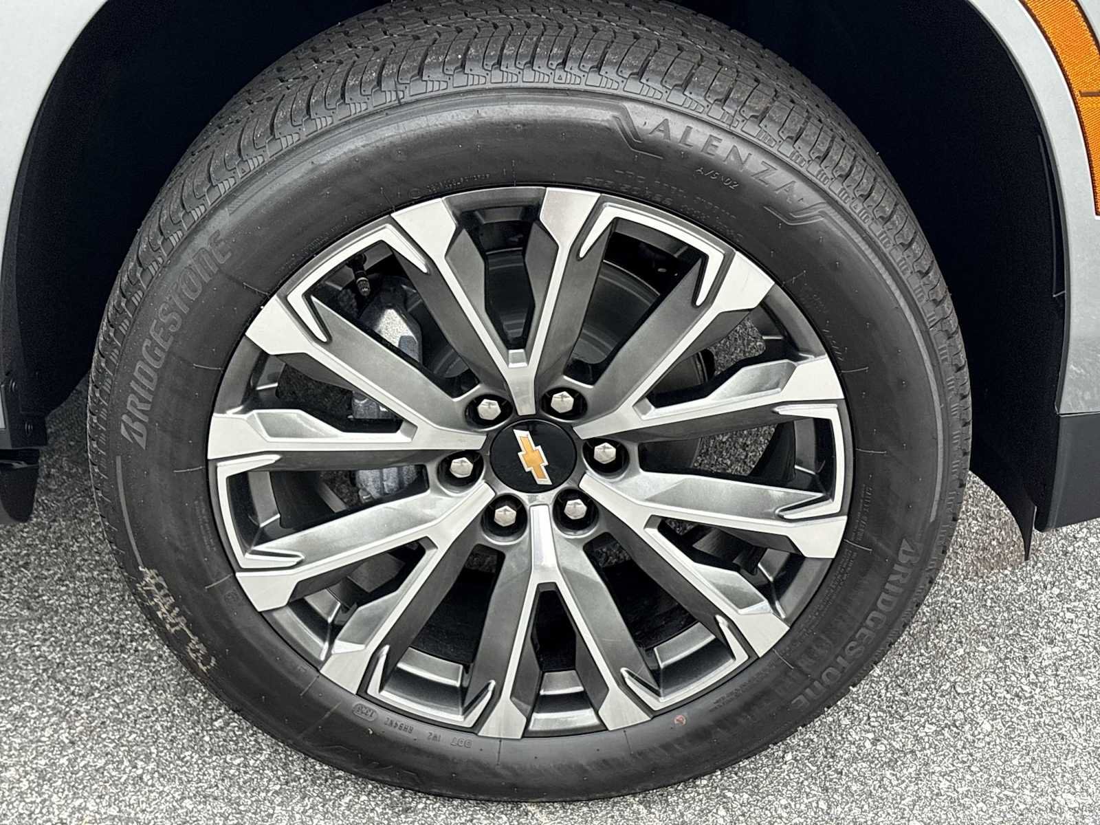 New 2026 Chevrolet Tahoe High Country AWD/4WD image 34