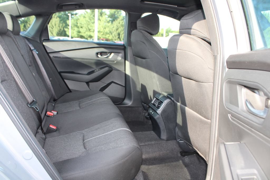 Used 2025 Honda Accord Sport image 13