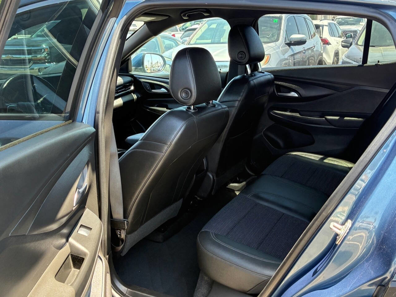 Used 2025 Buick Envista Preferred w/ Convenience I Package FWD image 20