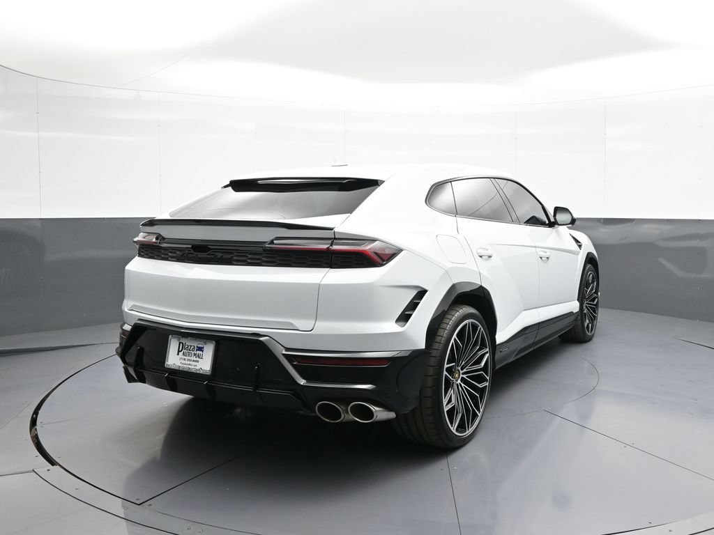 Used 2025 Lamborghini Urus SE AWD/4WD image 8