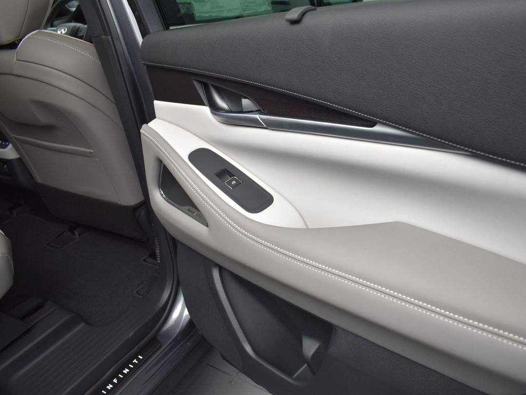 New 2026 INFINITI QX60 Autograph w/ Dark Cargo Package image 24