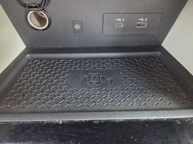 Used 2025 Nissan Pathfinder SL FWD image 30