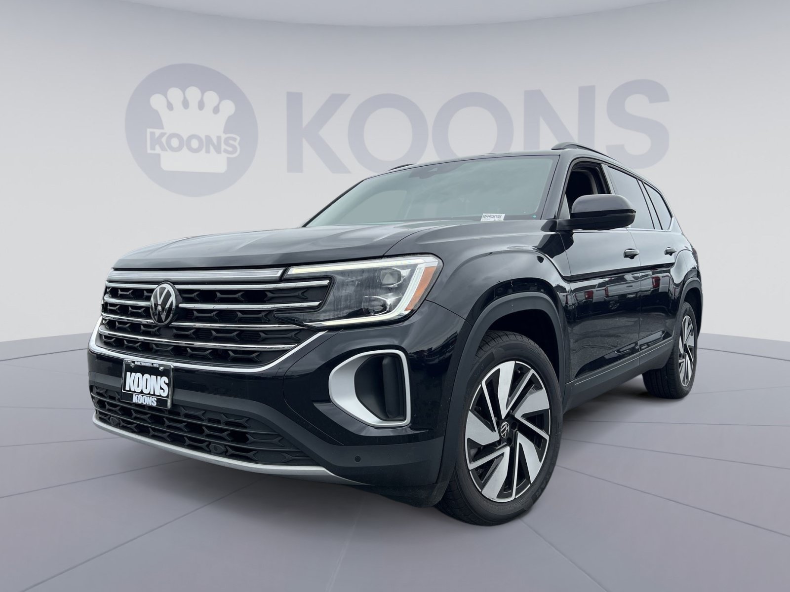 Used 2024 Volkswagen Atlas SE AWD/4WD image 1