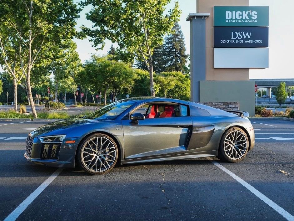 Used 2018 Audi R8 V10 plus AWD/4WD image 27