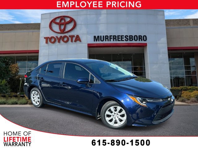 Used 2025 Toyota Corolla LE FWD image 1