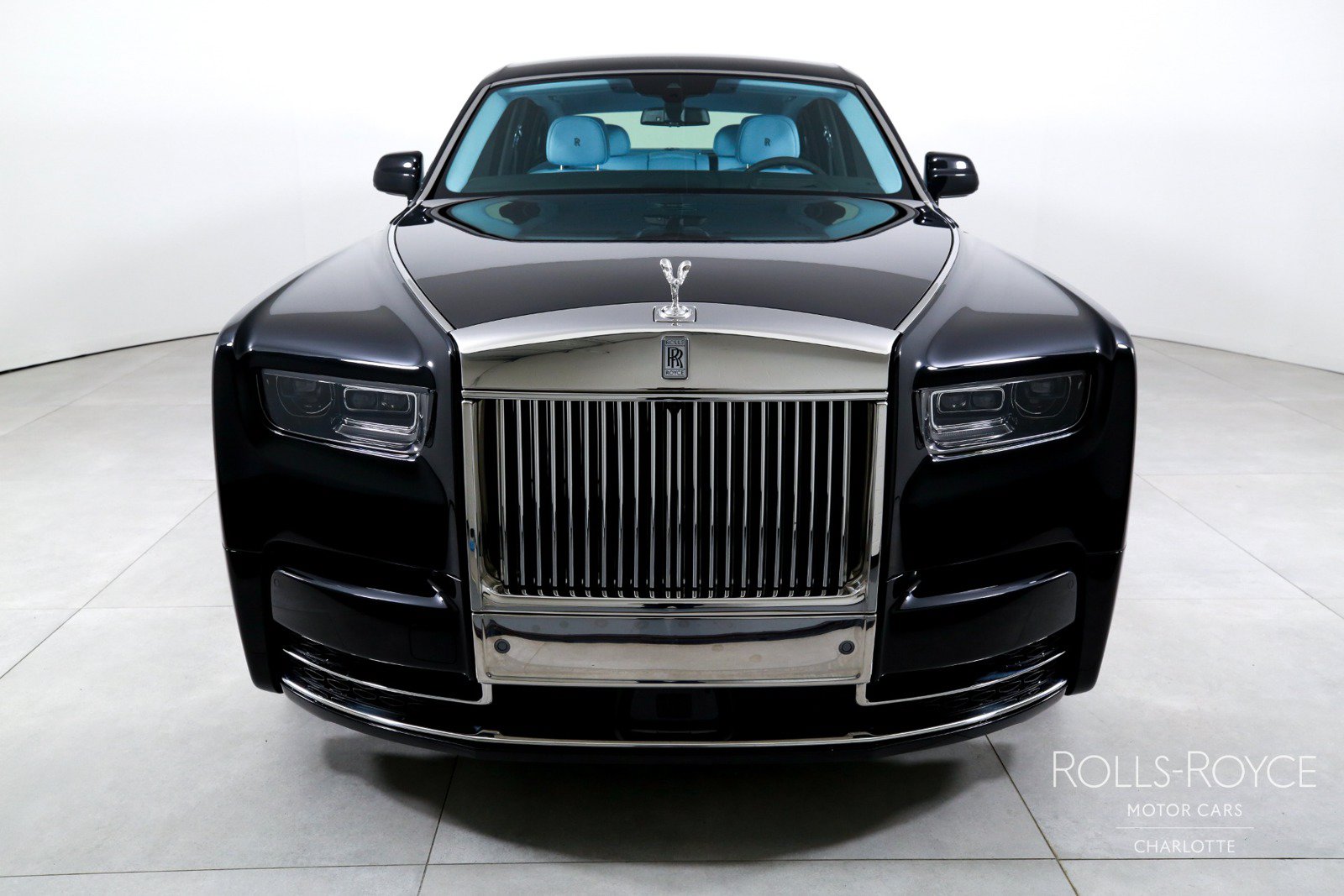 New 2027 Rolls-Royce Phantom Sedan RWD image 7