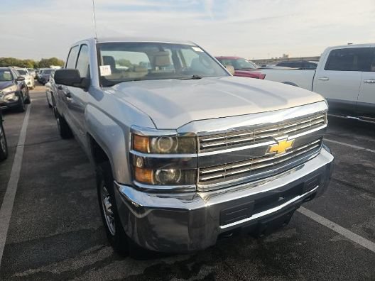 Used 2015 Chevrolet Silverado 2500 W/T RWD image 2
