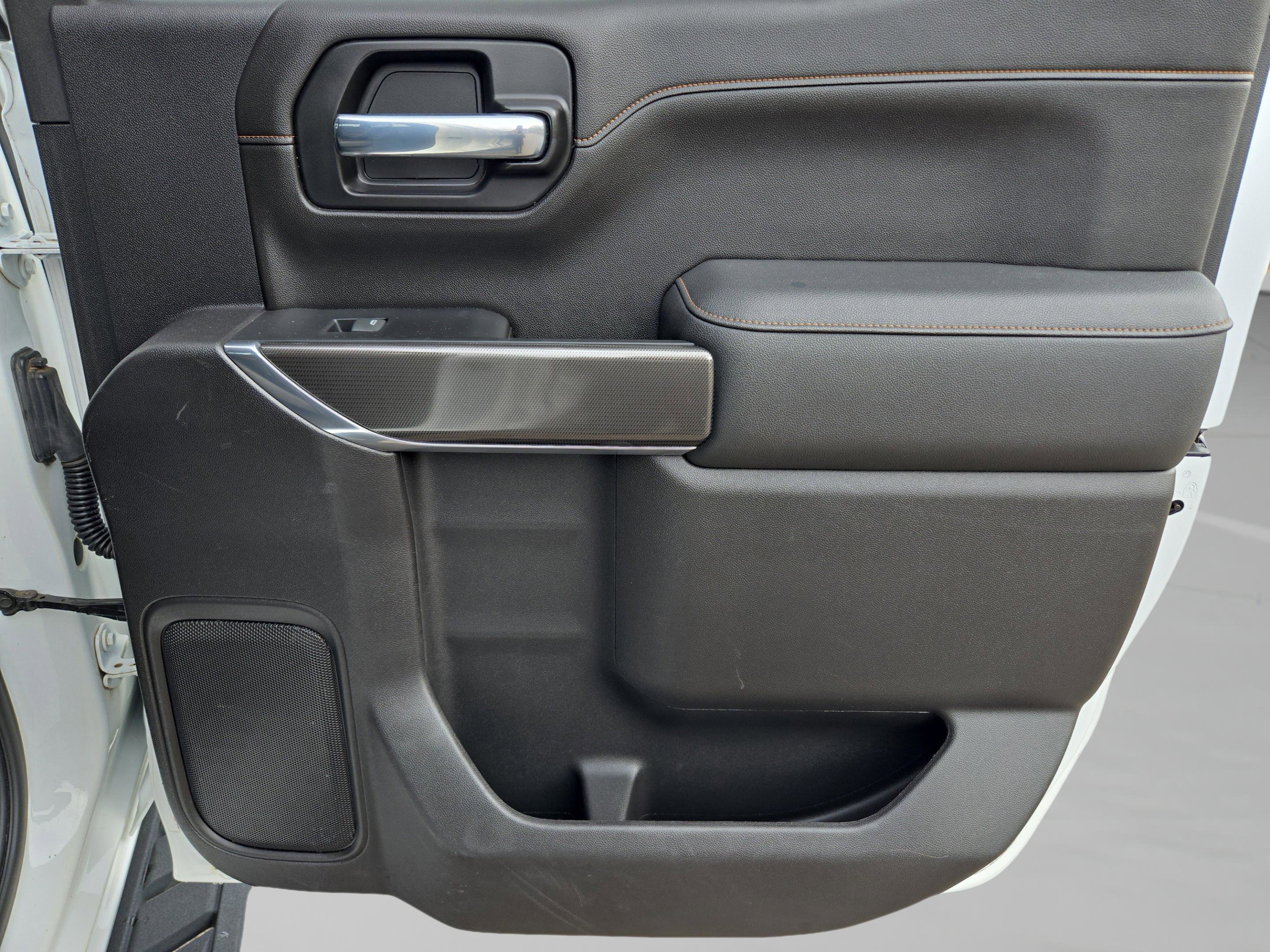 Used 2022 GMC Sierra 1500 AT4 w/ AT4 Premium Package image 26