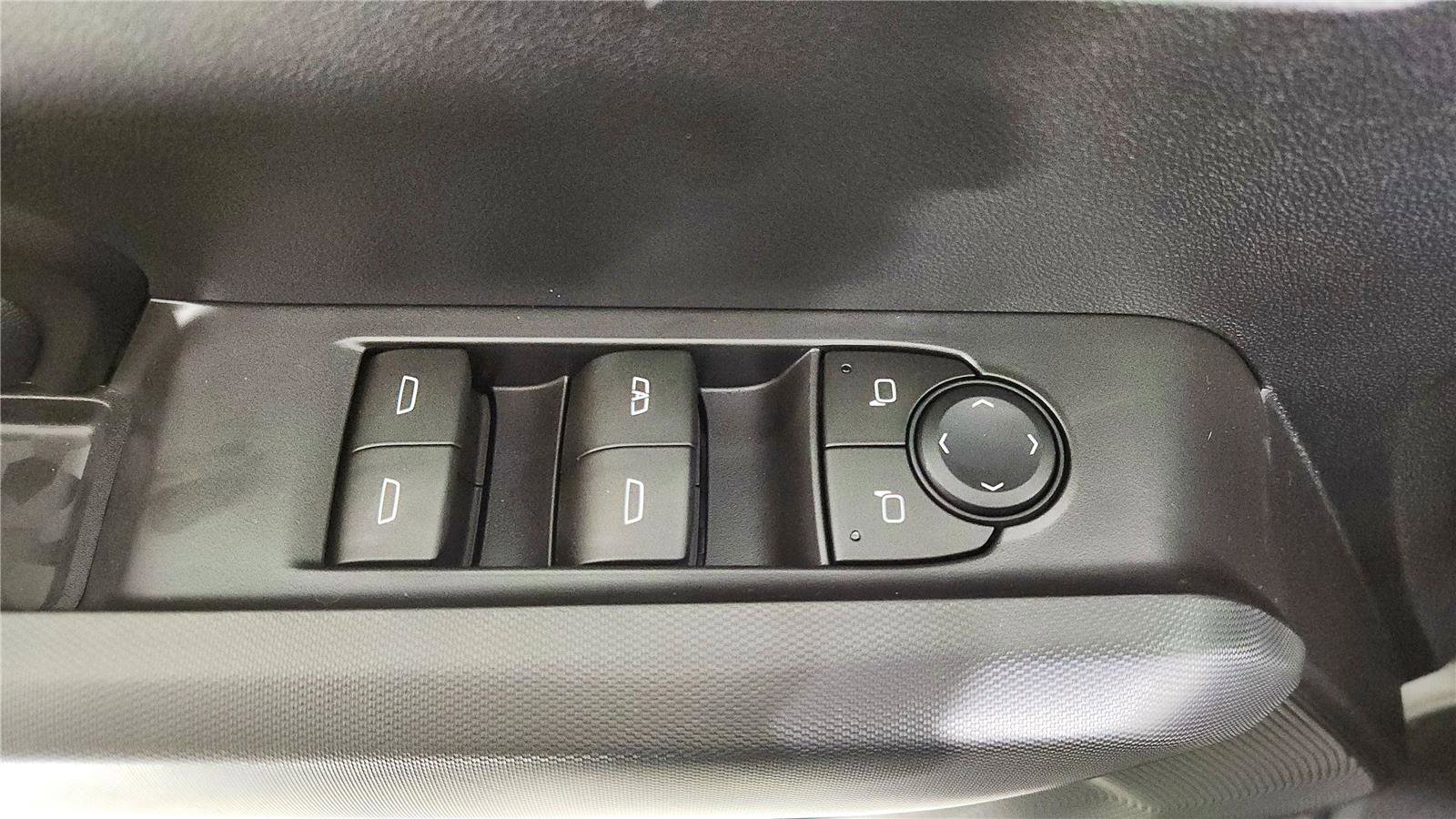 New 2026 Chevrolet Colorado LT w/ LT Convenience Package image 16