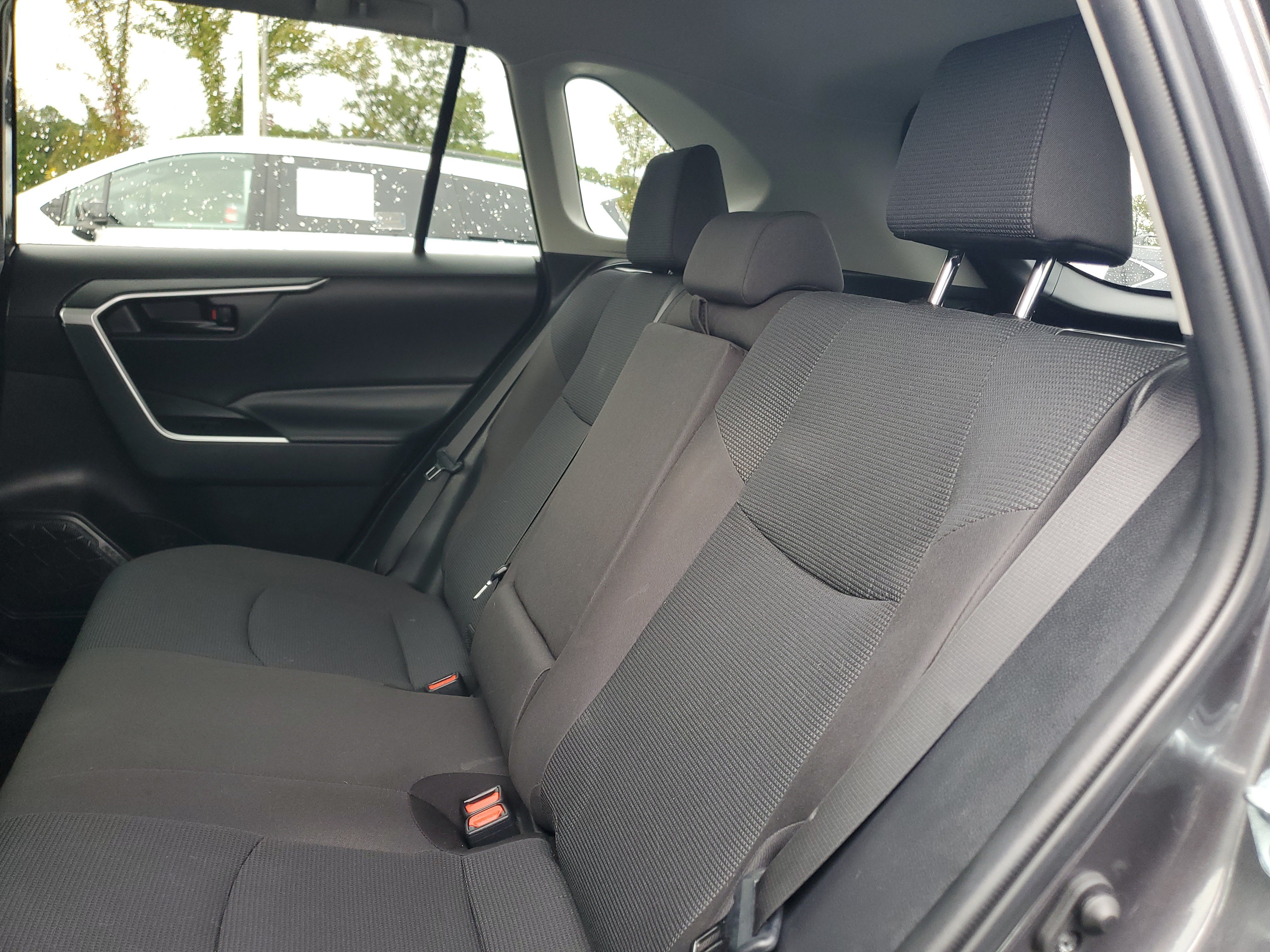 Certified 2024 Toyota RAV4 LE AWD/4WD image 10