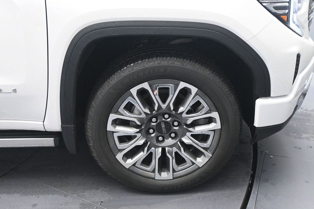 Used 2024 GMC Sierra 1500 Denali Ultimate AWD/4WD image 15