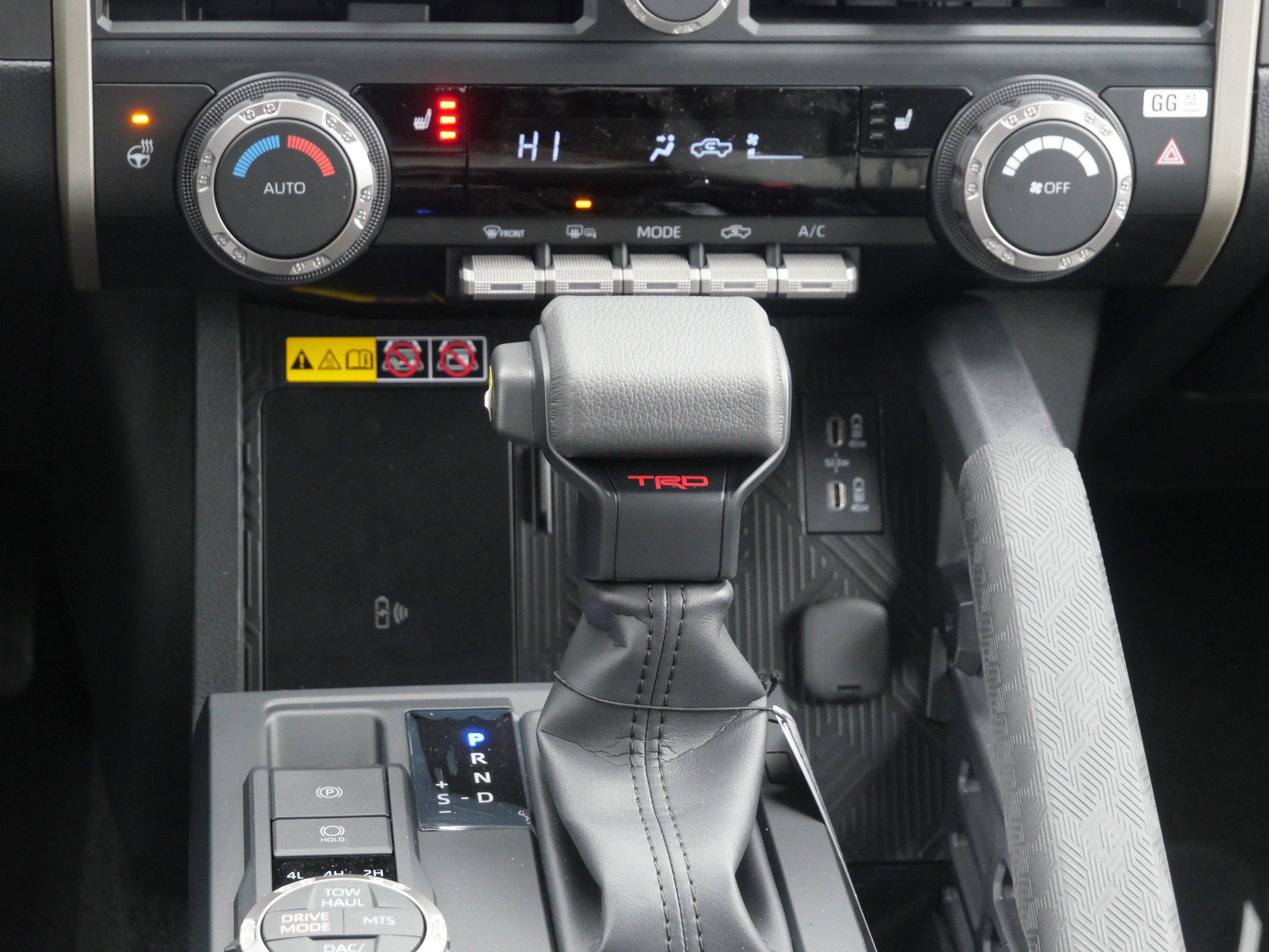 New 2026 Toyota Tacoma TRD Off-Road AWD/4WD image 9