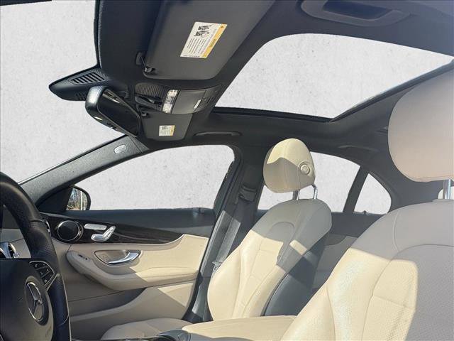 Used 2018 Mercedes-Benz C 300 4MATIC Sedan image 11