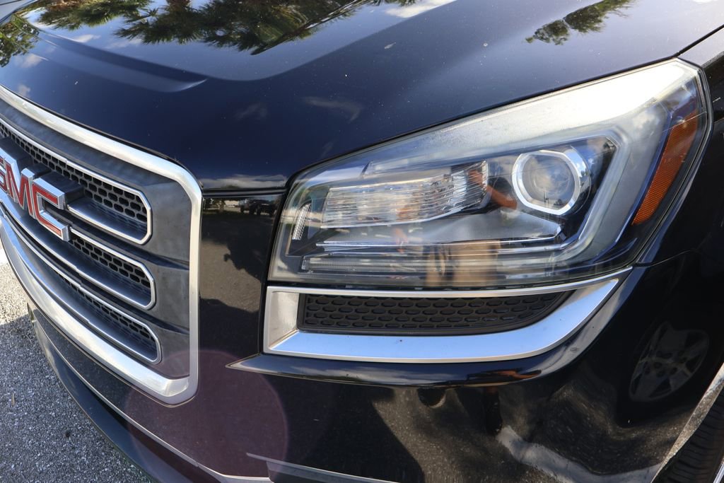 Used 2017 GMC Acadia Limited SLT image 3