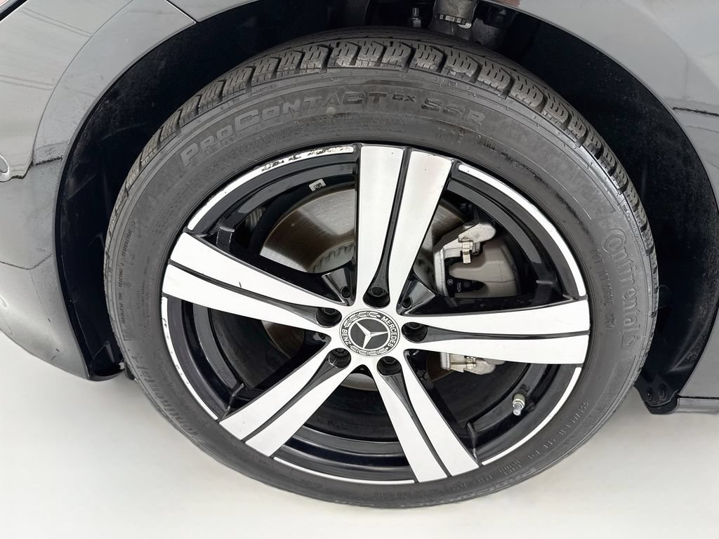 Certified 2025 Mercedes-Benz C 300 Sedan image 29