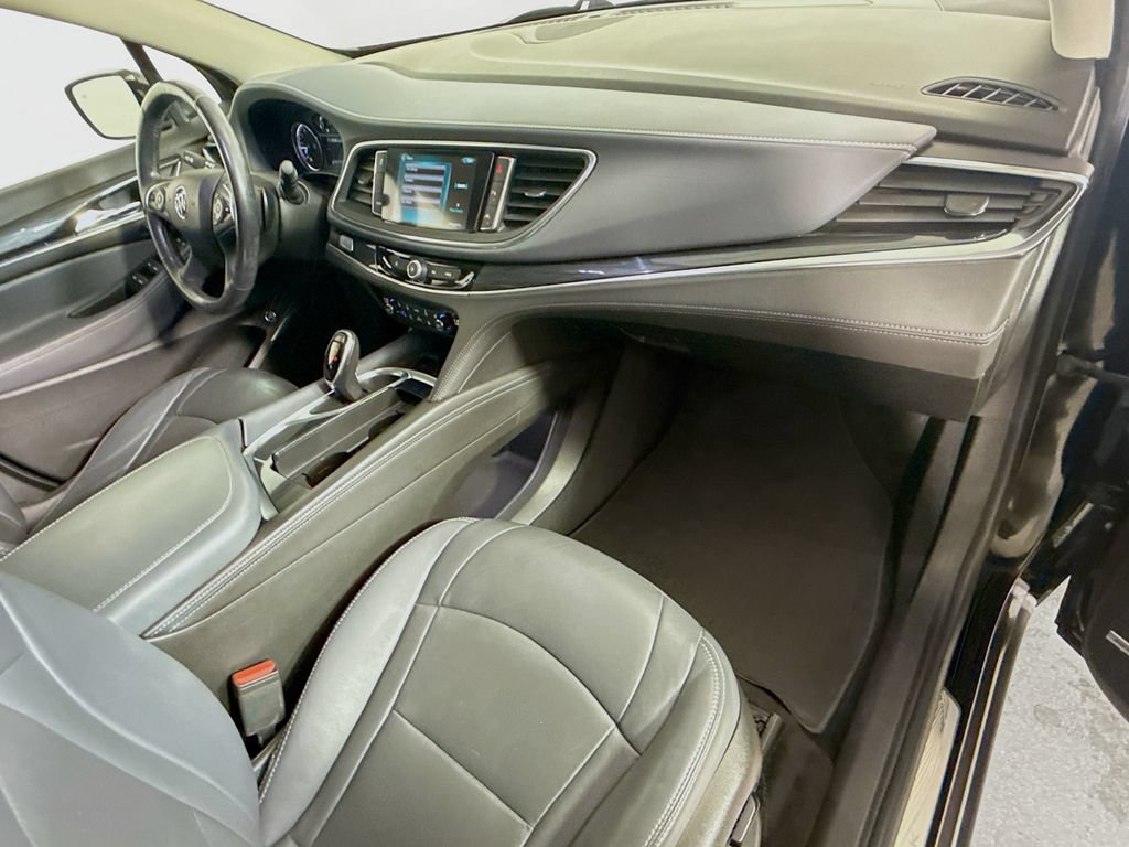 Used 2019 Buick Enclave Premium w/ Experience Buick Package FWD image 30