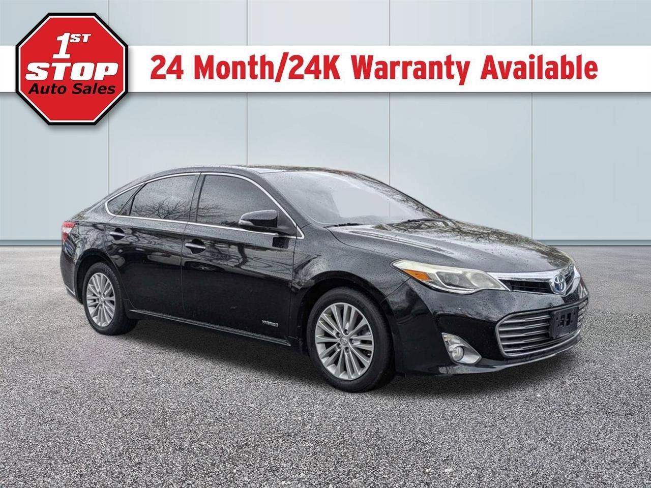 Used 2013 Toyota Avalon XLE Touring FWD image 1