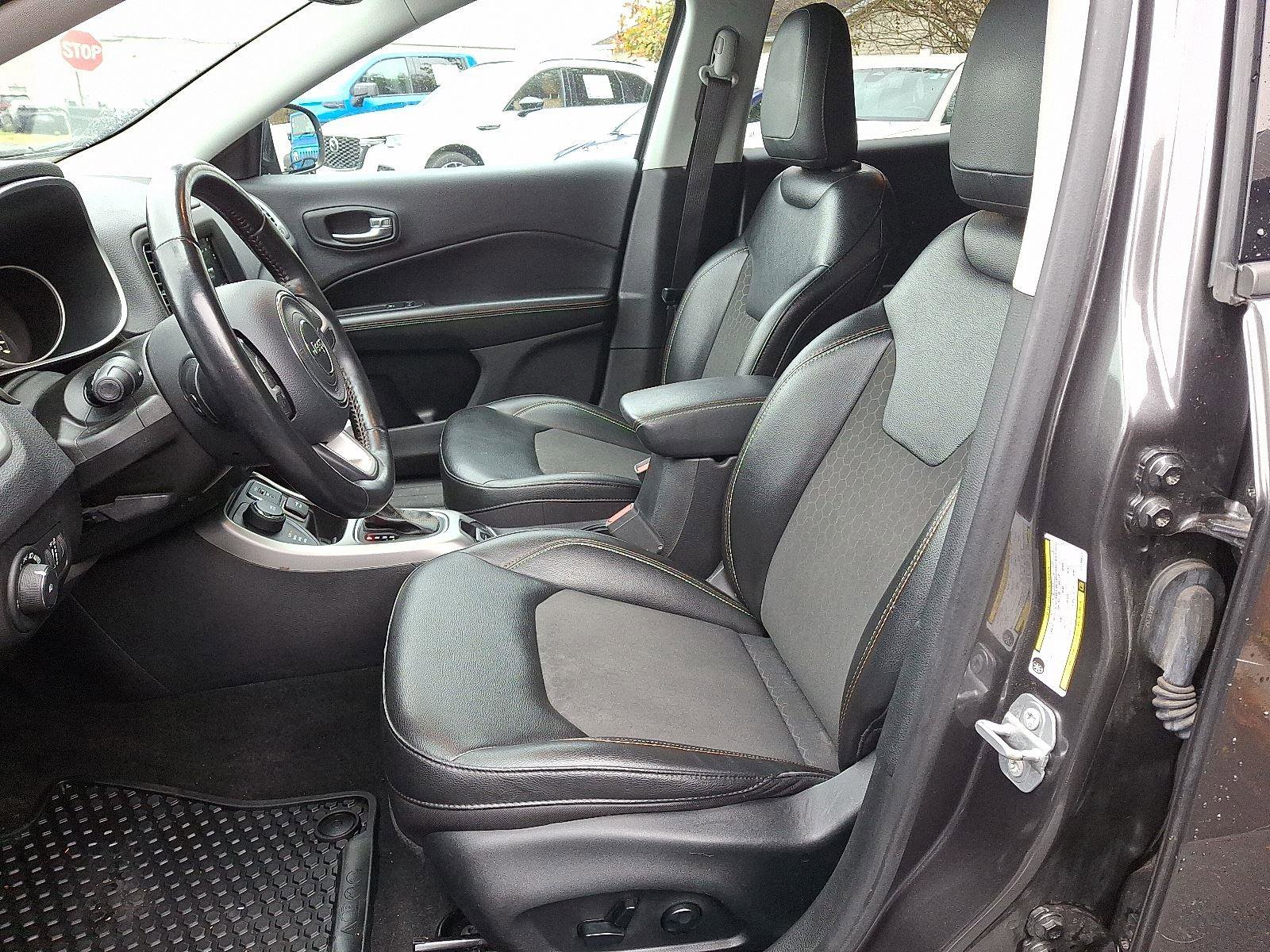 Used 2020 Jeep Compass Latitude w/ Popular Equipment Group image 13