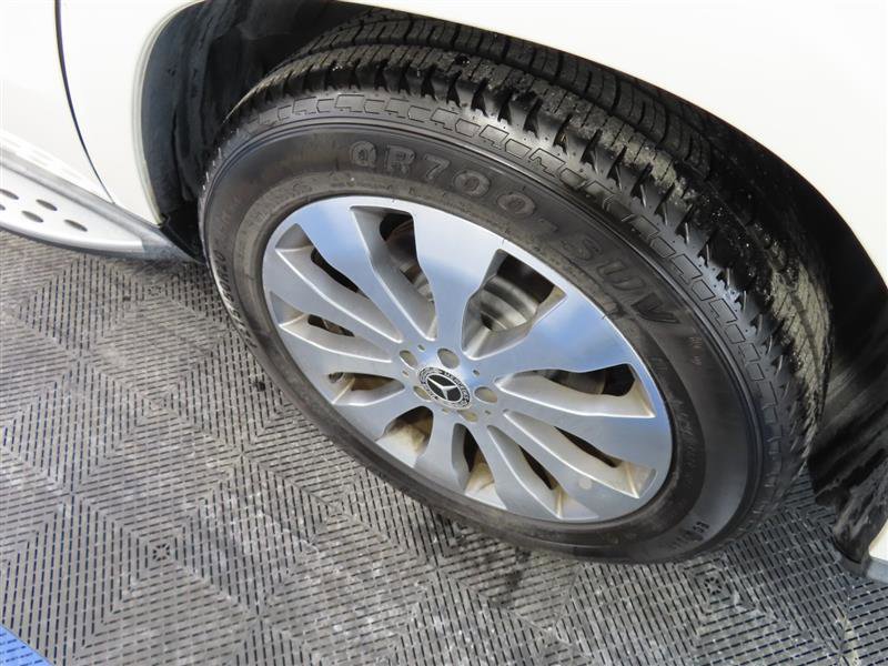 Used 2017 Mercedes-Benz GLS 450 4MATIC w/ Premium Package image 7