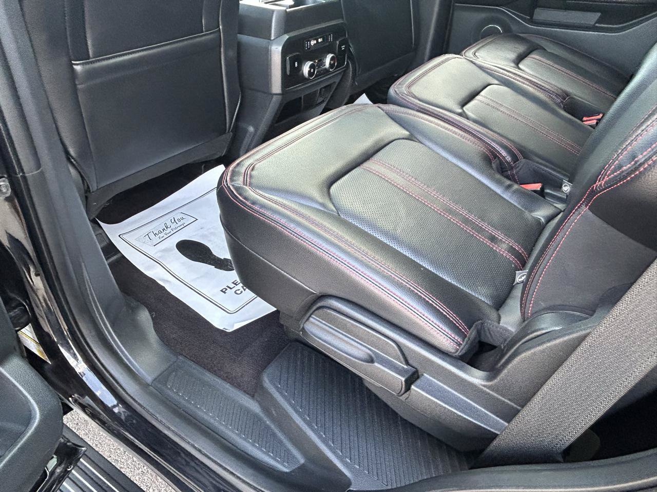 Used 2021 Ford Expedition Limited AWD/4WD image 9