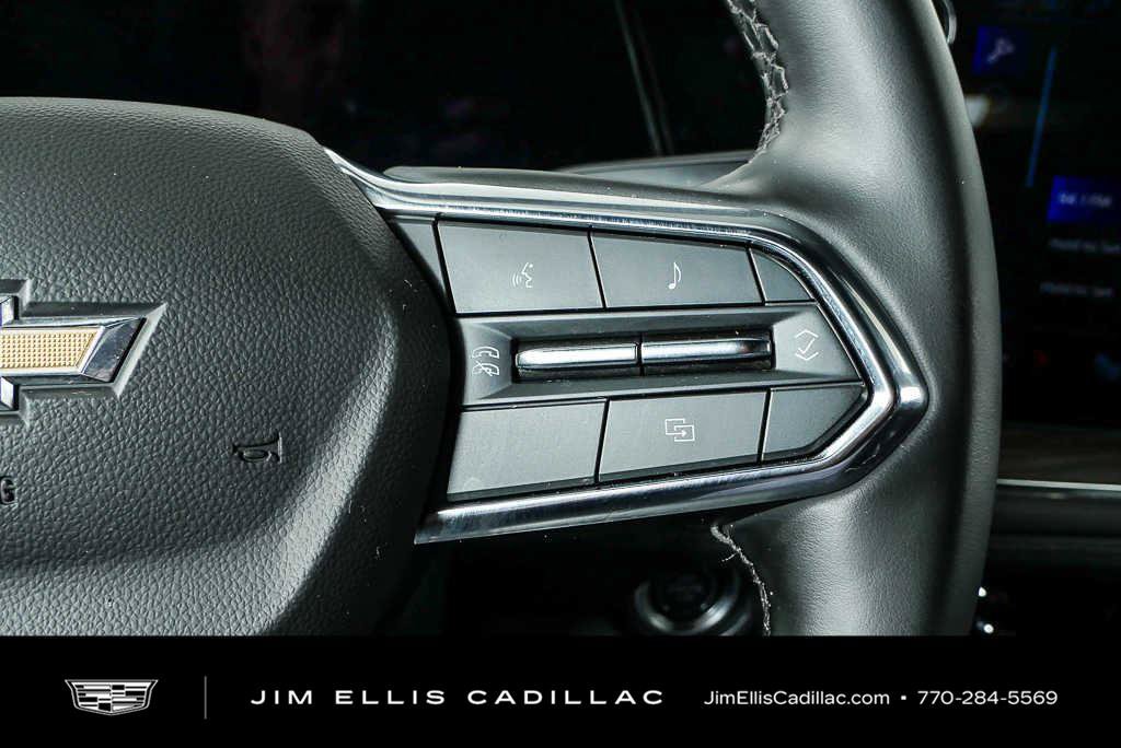 Used 2025 Chevrolet Tahoe LT RWD image 11