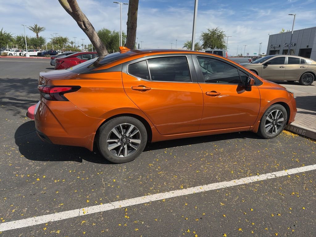 Certified 2020 Nissan Versa SV image 4