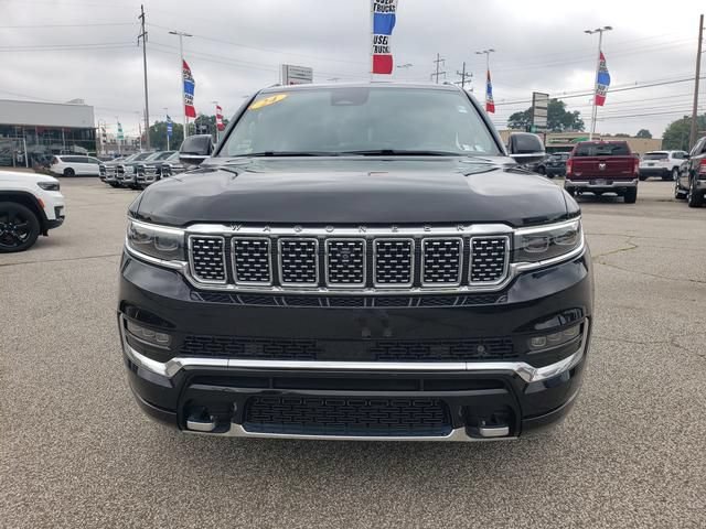 Used 2024 Jeep Grand Wagoneer Series III w/ Rear Seat Video Group 1 AWD/4WD image 8