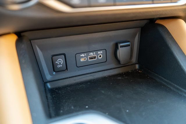 Certified 2024 Nissan Sentra SV w/ SV Premium Package FWD image 31