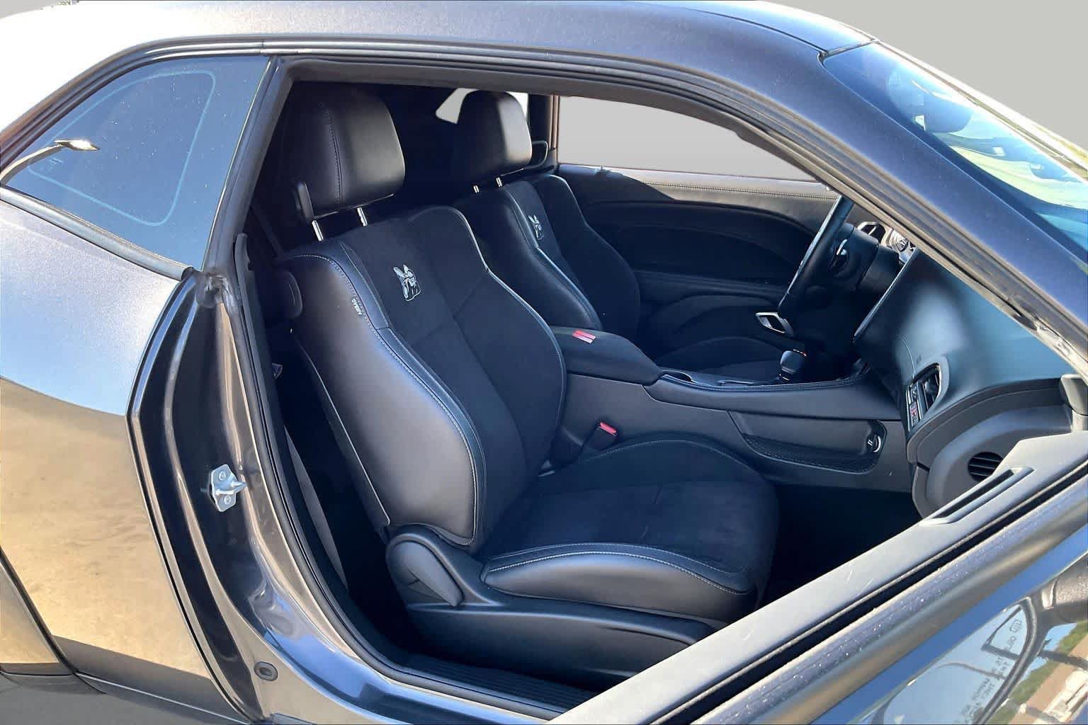 Used 2023 Dodge Challenger R/T Scat Pack RWD image 9