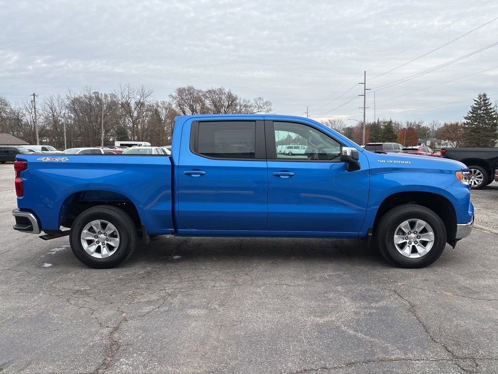 Used 2025 Chevrolet Silverado 1500 LT image 4