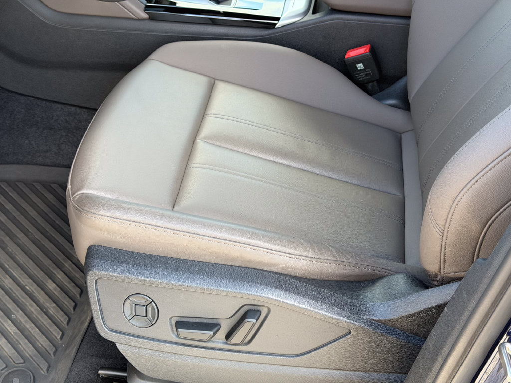 Certified 2025 Audi Q5 Premium w/ Convenience Package AWD/4WD image 27