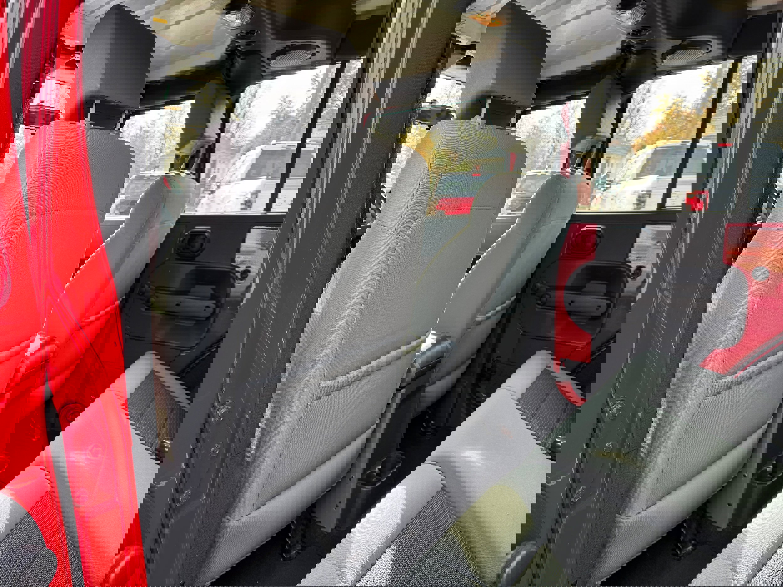 Used 2010 Jeep Wrangler Unlimited Sport w/ Trailer Tow Group image 13