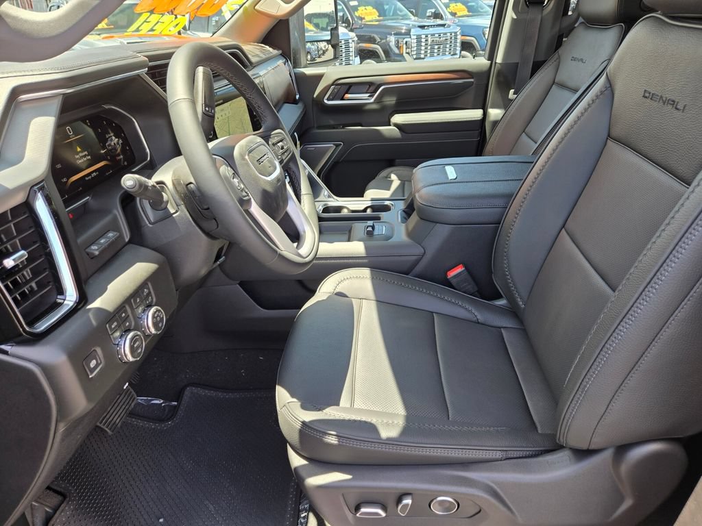New 2026 GMC Sierra 2500 Denali w/ Denali Reserve Package AWD/4WD image 6