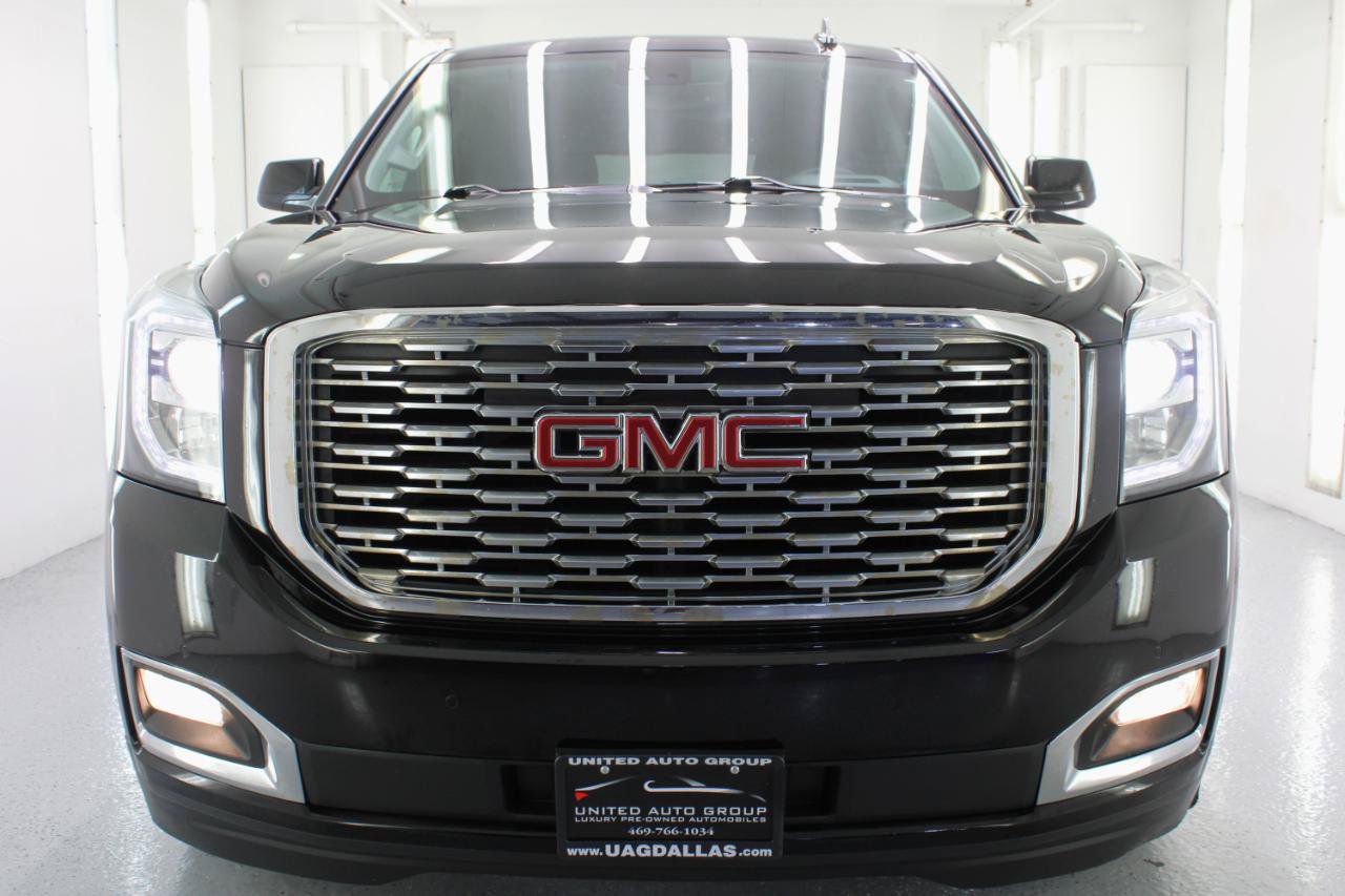 Used 2020 GMC Yukon Denali w/ Denali Premium Package AWD/4WD image 26