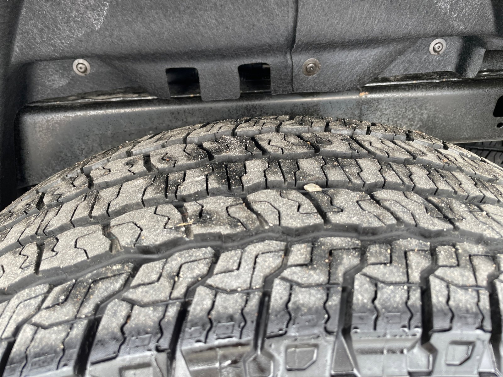 Used 2024 Chevrolet Colorado Z71 image 23