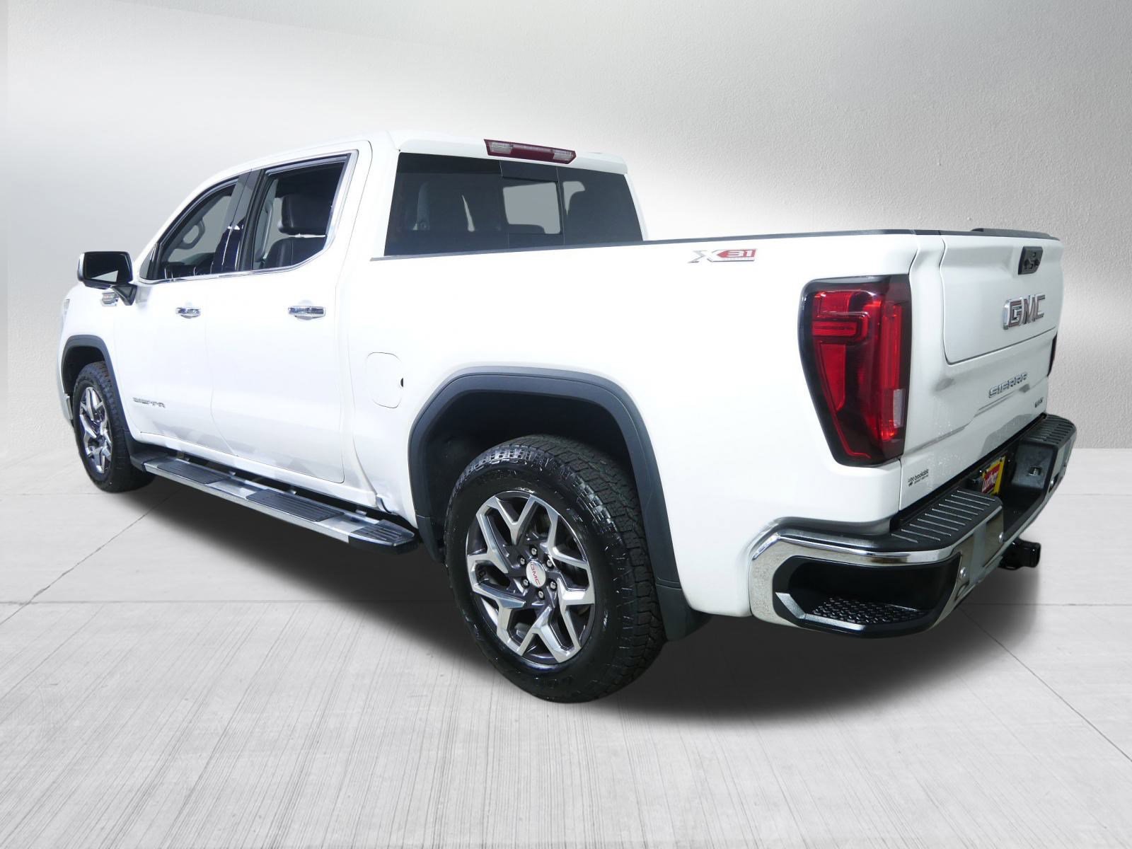 Used 2023 GMC Sierra 1500 SLT w/ SLT Premium Plus Package image 5