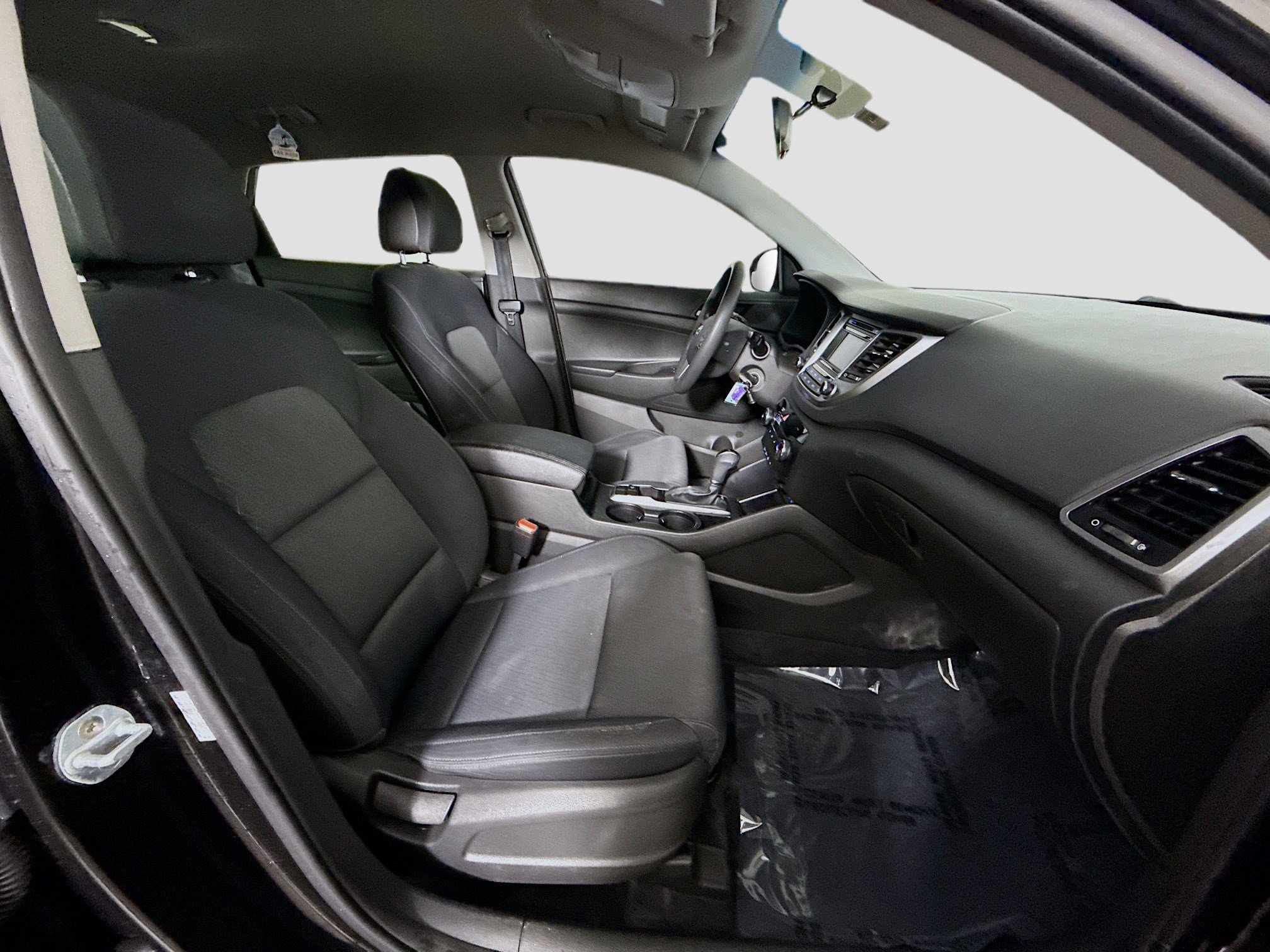 Used 2017 Hyundai Tucson SE image 28