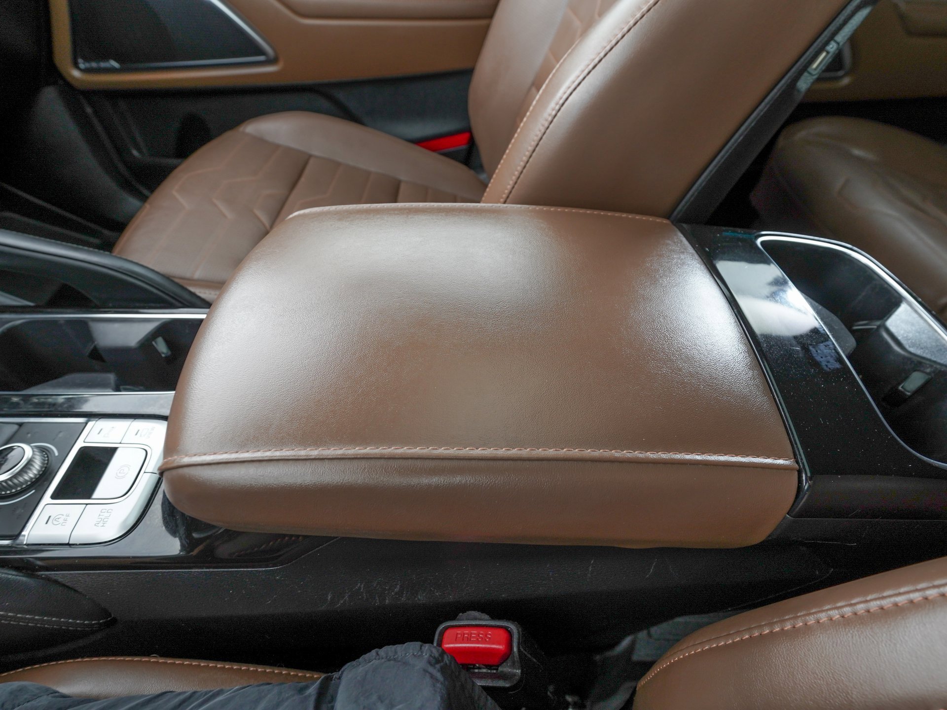 Used 2022 Kia Telluride SX w/ SX Prestige Package image 30