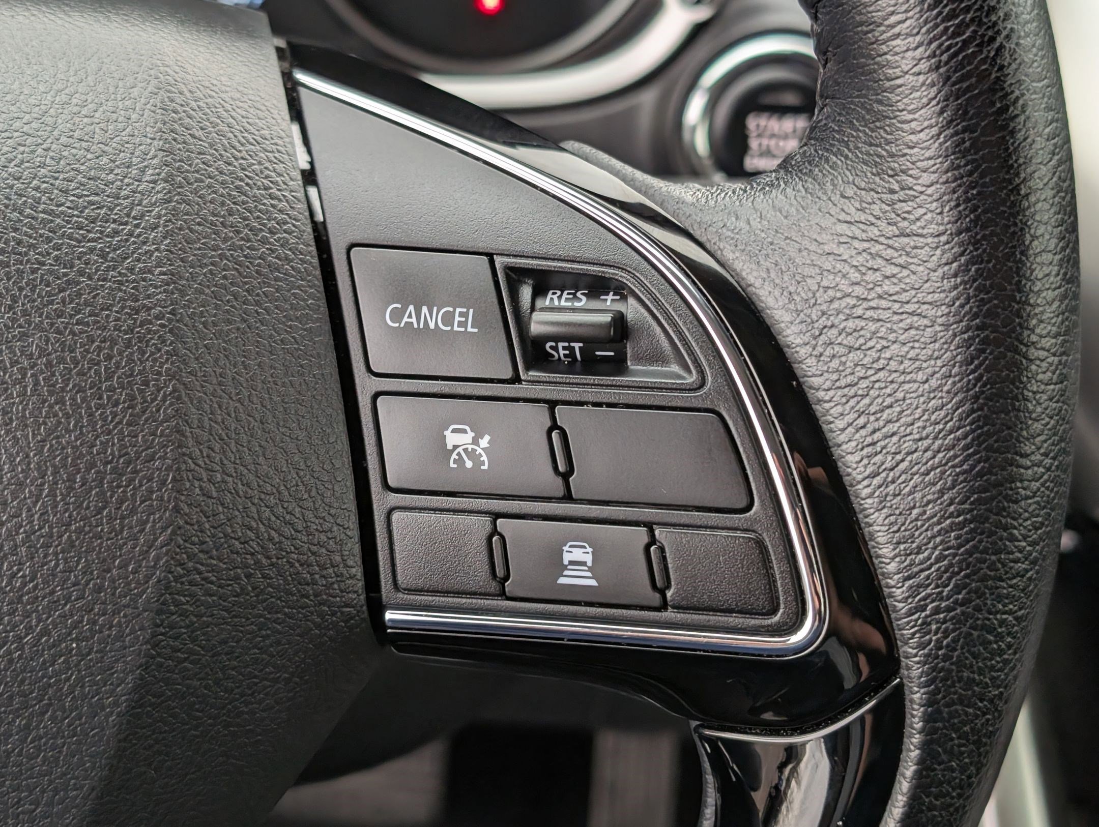 Used 2024 Mitsubishi Eclipse Cross SE image 24