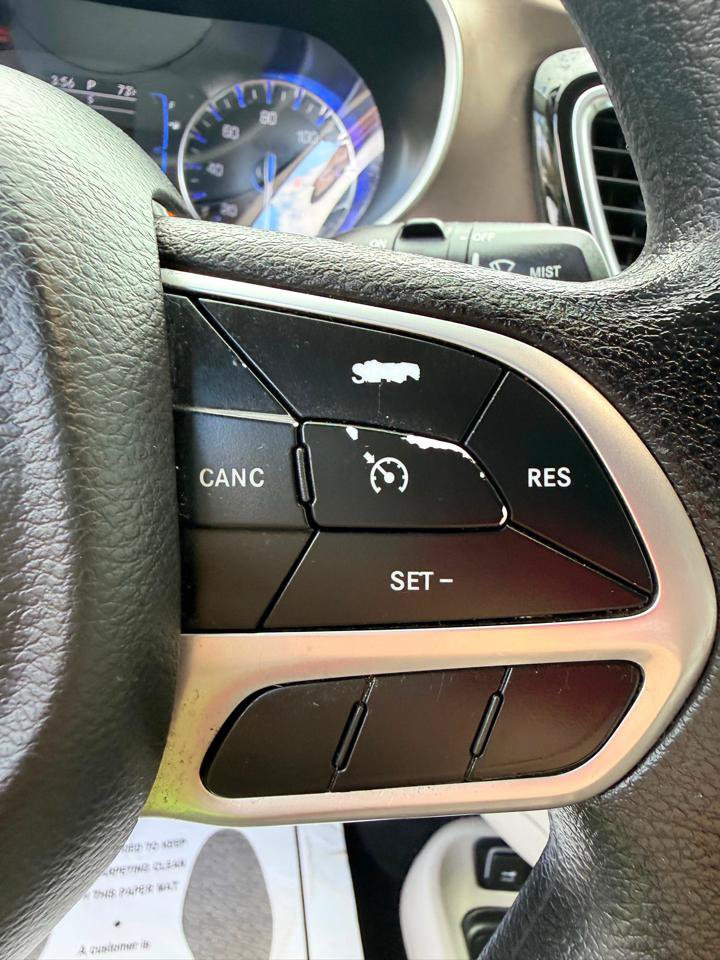 Used 2021 Chrysler Voyager Lxi FWD image 22