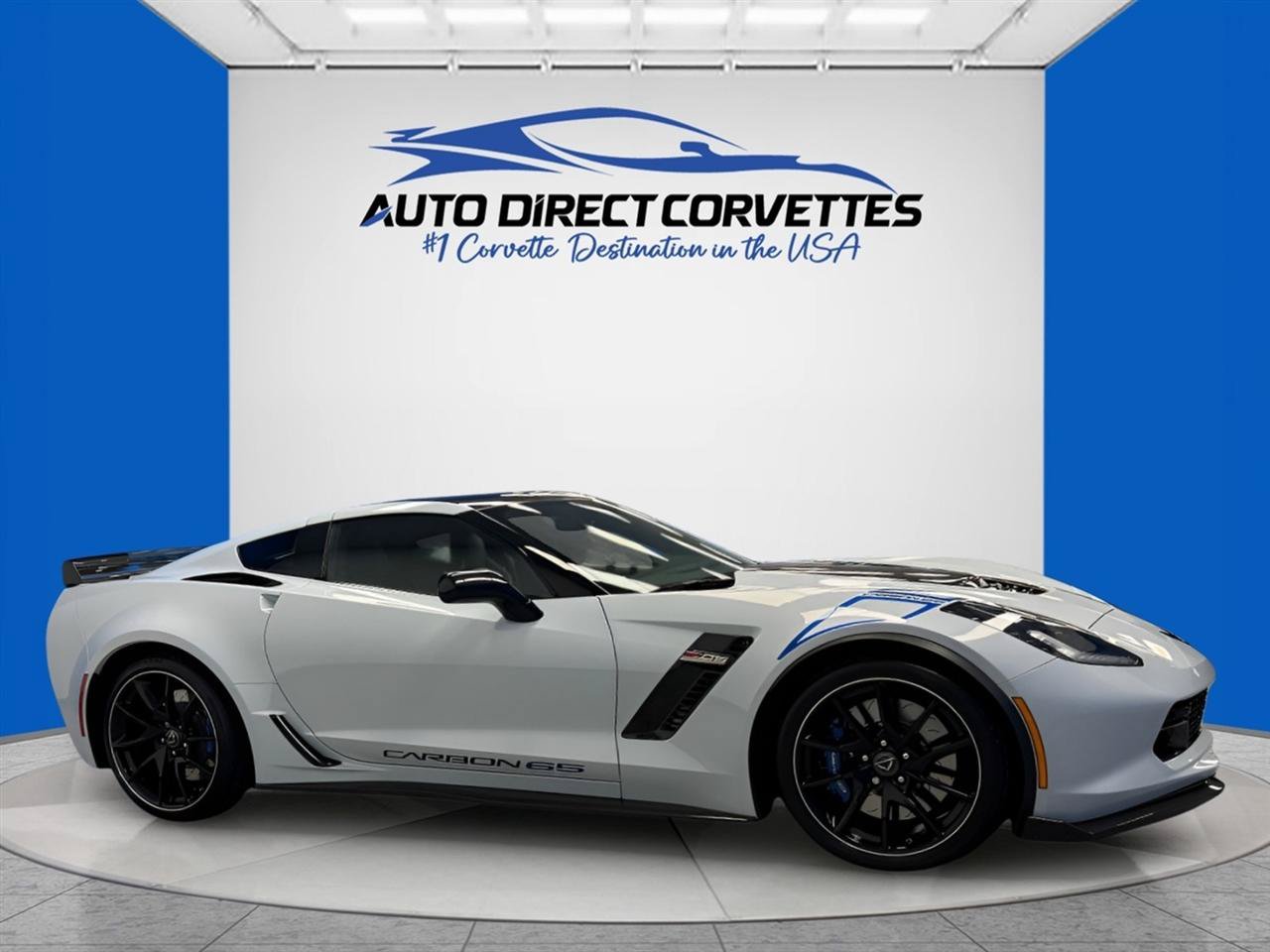 Used 2018 Chevrolet Corvette Z06 w/ Carbon 65 Edition RWD image 6