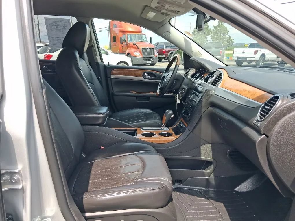Used 2012 Buick Enclave Leather FWD image 22