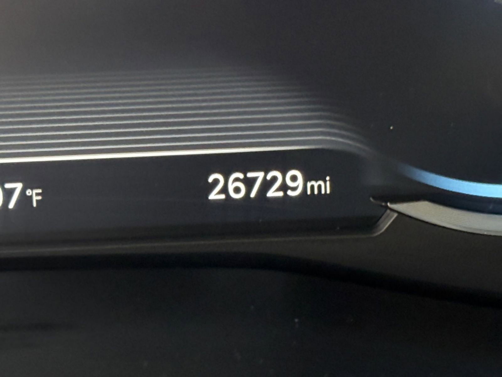 Used 2025 Genesis G70 2.5T image 42