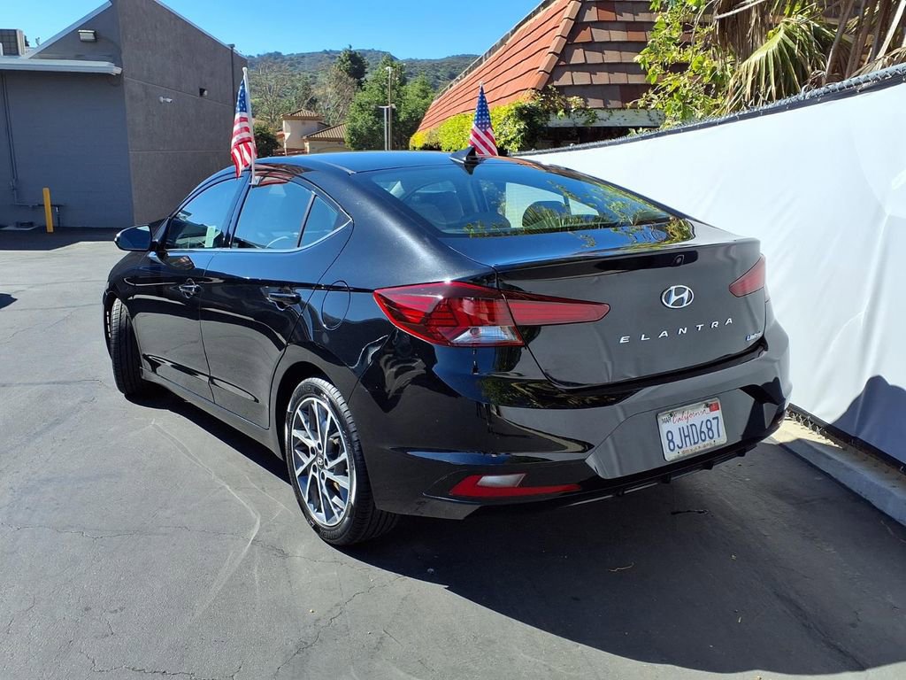 Used 2019 Hyundai Elantra Limited image 5
