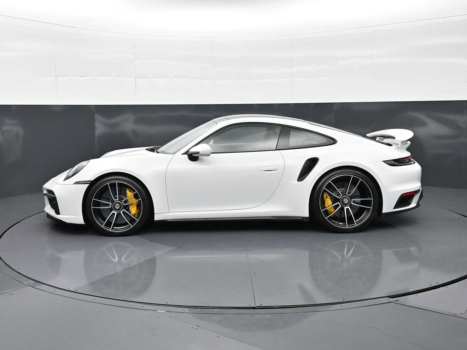 Used 2021 Porsche 911 Turbo S AWD/4WD image 2
