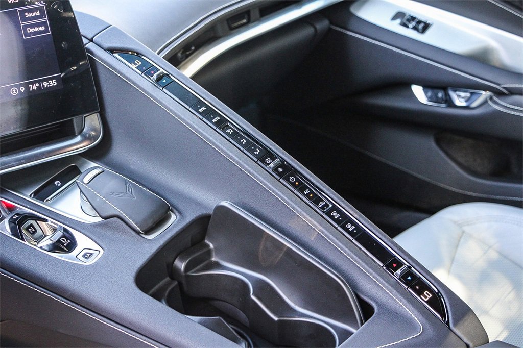 Used 2022 Chevrolet Corvette Stingray Convertible w/ 1LT image 16