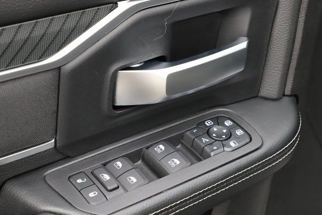 New 2026 RAM 2500 Big Horn AWD/4WD image 18