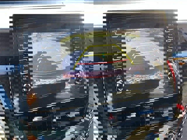 Used 2023 Toyota Camry SE image 34